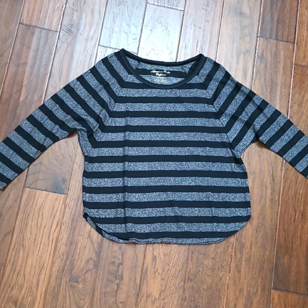 American Eagle Outfitters Black & Silvery Gray Striped Top size Medium